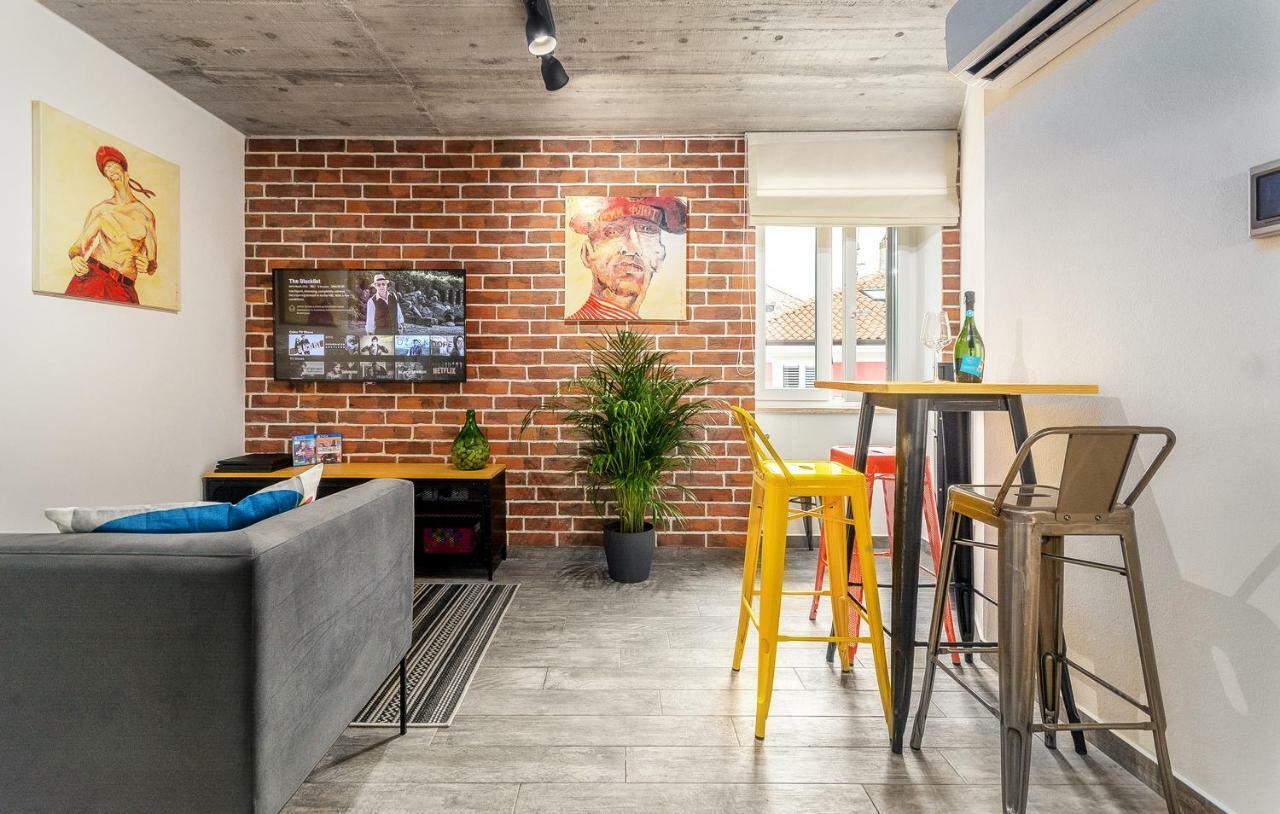 Orion Apartment 포레치 외부 사진